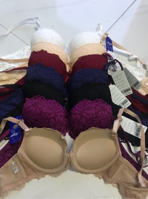 ÁO BOYA(029) HW mút dày 5cm, ren cài sau, màu sáng và tối.