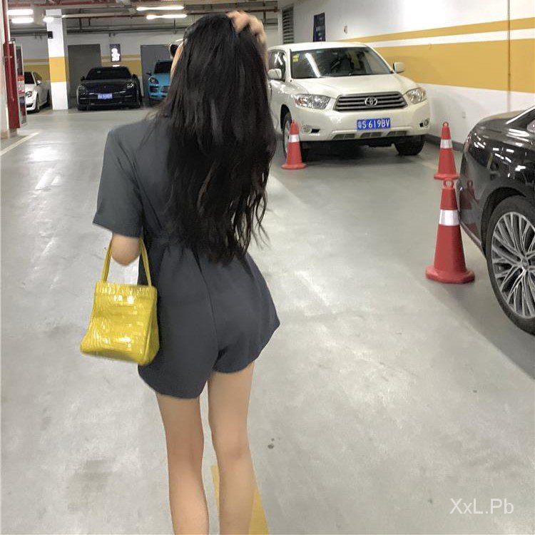 Áo liền quần thời trang dành cho nữ