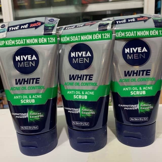 SỮA RỬA MẶT NIVEA MEN GIÚP KIỂM SOÁT NHỜN CHỨA HẠT MÁT-XA 100g