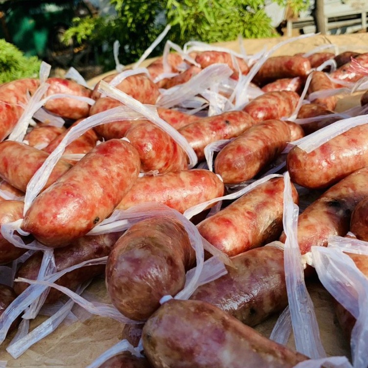 Lạp Xưởng Cai Lậy ✅ Hàng Loại 1 ✅ Lạp Xưởng Tươi Ngon Chuẩn Vị - Lạp Xưởng Đóng Gói Chân Không 0.5kg-1kg | BigBuy360 - bigbuy360.vn