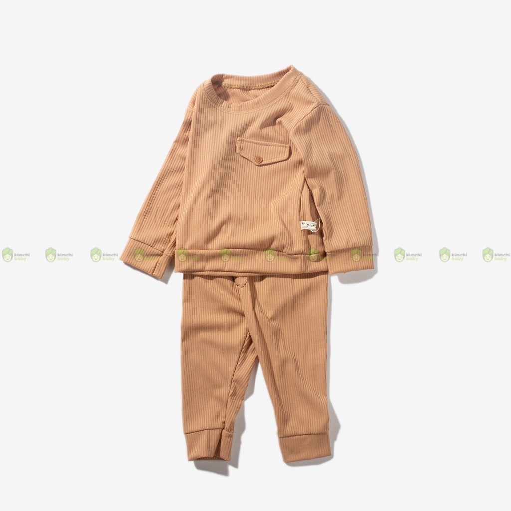 Bộ Dài Tay Thun Gân Cho Bé Trai, Bé Gái KIMCHIBABY Đính Cúc Nắp Ngực, Đồ Bộ Mặc Nhà Cho Bé Thu Đông KWTD22116