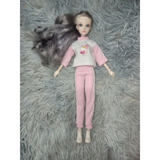 Đầm búp bê Size Xinyi ( Không kèm búp bê và giày ) .