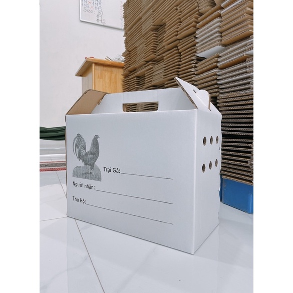 Combo 10 Thùng Gà Tre bằng giấy Carton Cao Cấp. Cho gà khi di chuyển xa hoặc ngủ được thoải mái