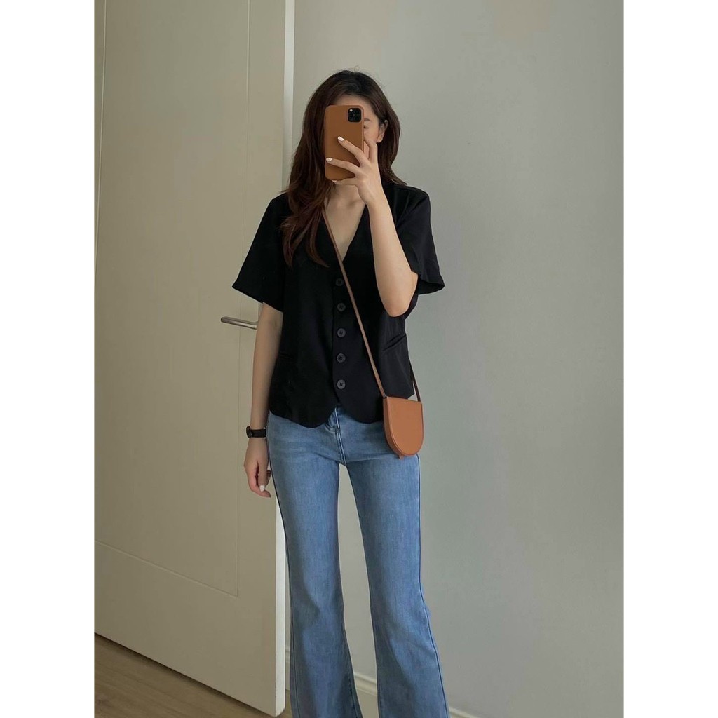 Áo blazer tay ngắn form rộng cá tính | BigBuy360 - bigbuy360.vn