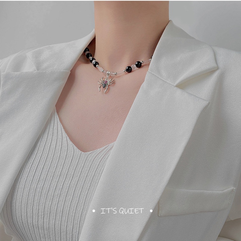 Vòng cổ chuỗi hạt tròn màu đen phối mặt hình nhện phong cách hip hop 19A1291 thời trang nam nữ