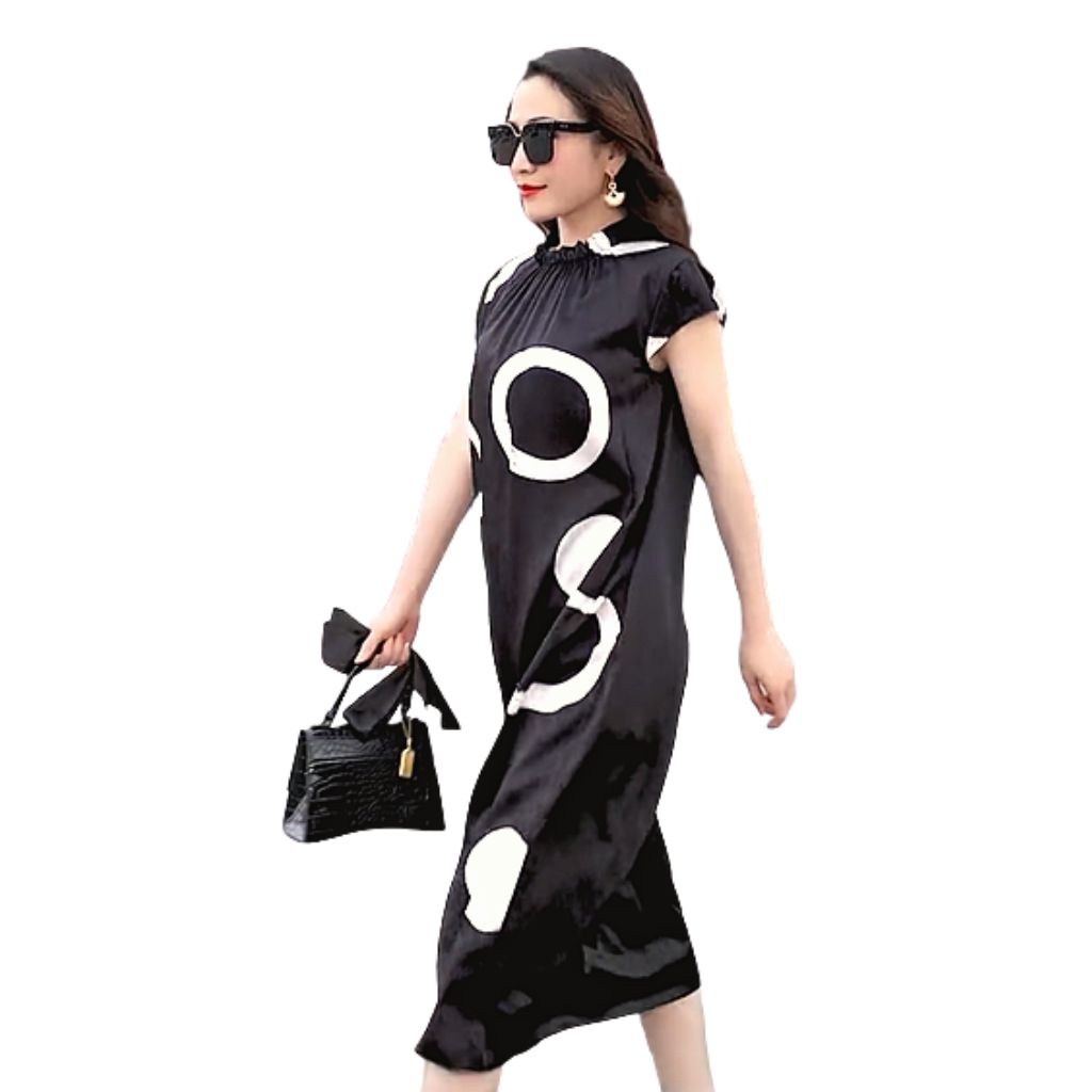 Váy Lụa Suông Tay Ngắn Kann Model Cổ Chun Đen Dài Qua Gối Phù Hợp Mọi Vóc Dáng Đủ Size HV84