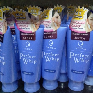 Sửa rửa mặt perfect whip