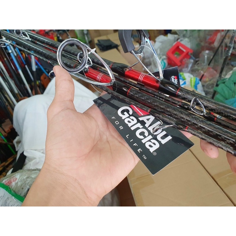 cần ABu Garcia Iron bạo lực