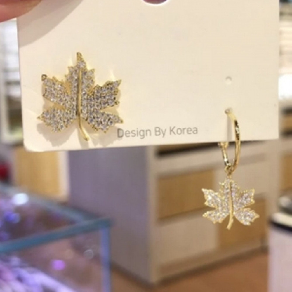 Bông tai bạc hình lá phong đính kim cương sáng tạo thời trang cho nữ