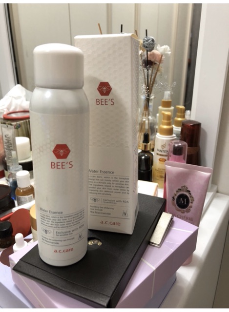 A.C.Care Xịt khoáng cân bằng da ngăn mụn Bee's Water Essence 120ml | BigBuy360 - bigbuy360.vn