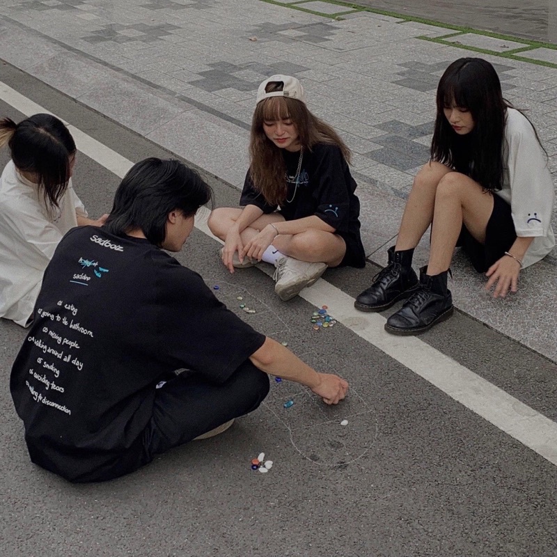 Áo thun nam nữ Sad boiz Saddino, Áo thun tay lỡ form rộng Sadboiz Saddino chất cotton in nổi logo thêu tay | BigBuy360 - bigbuy360.vn