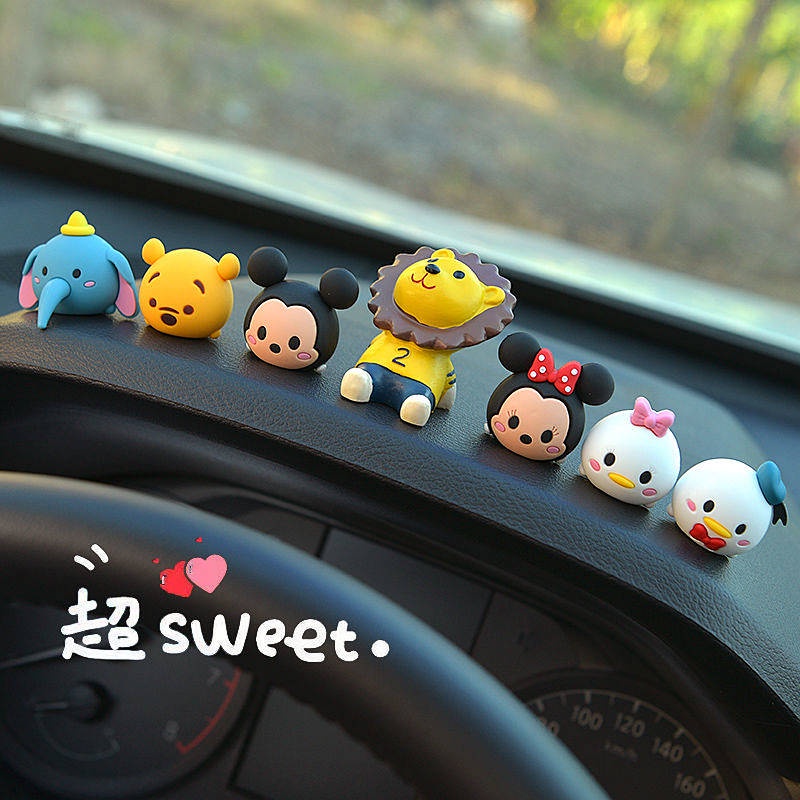 Car Decoration 2022 New Car Interior Decoration Supplies Collection Cute Vehicle Center Console Little Doll Unisex Car Decoration Nội thất xe hơi GQUT