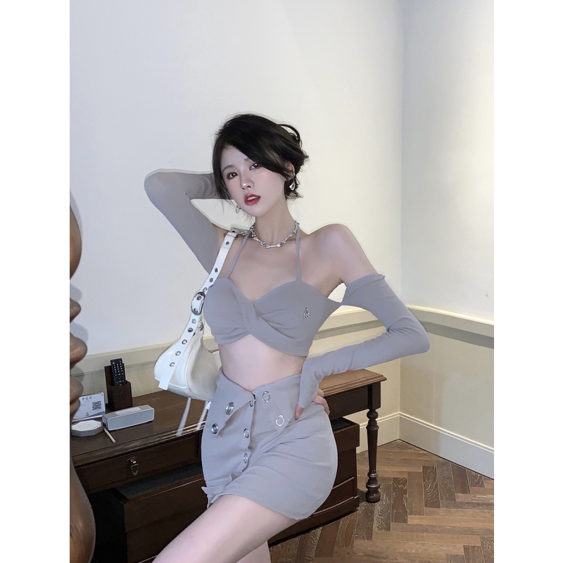 Áo thun tay dài cổ yếm / chân váy ngắn thời trang quyến rũ cho nữ