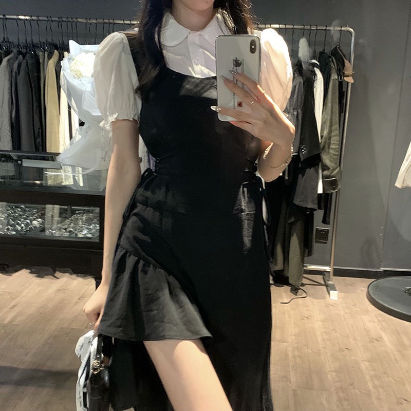 Set đầm yếm khoét tà cách điệu kèm áo sơ mi trắng đen phong cách nữ sinh ulzzang dễ thương