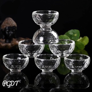 Chén pha lê trắng cúng nước