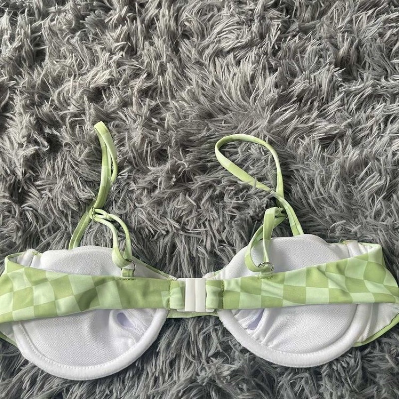 [BABY MONSTER - HÌNH THẬT] Set váy Bikini CARO, họa tiết xanh lá và kem, độc đáo phong cách Âu Mỹ | BigBuy360 - bigbuy360.vn