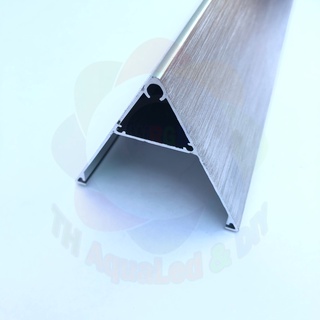 Máng đèn nhôm TH20, dòng máng mini gom sáng rất dễ thiết kế, chế được hầu hết các loại đèn thủy sinh.Kích thước 90-150cm