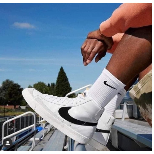 Tất vớ Nike trắng đen nam nữ thể thao thời trang loại cổ cao, hàng dệt kim cao cấp