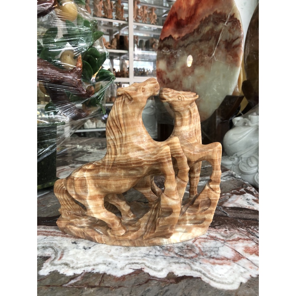 Tượng Ngựa phong thủy rước công danh tài lộc đá vân gỗ trang trí phòng khách, bàn làm việc - Dài 22 cm