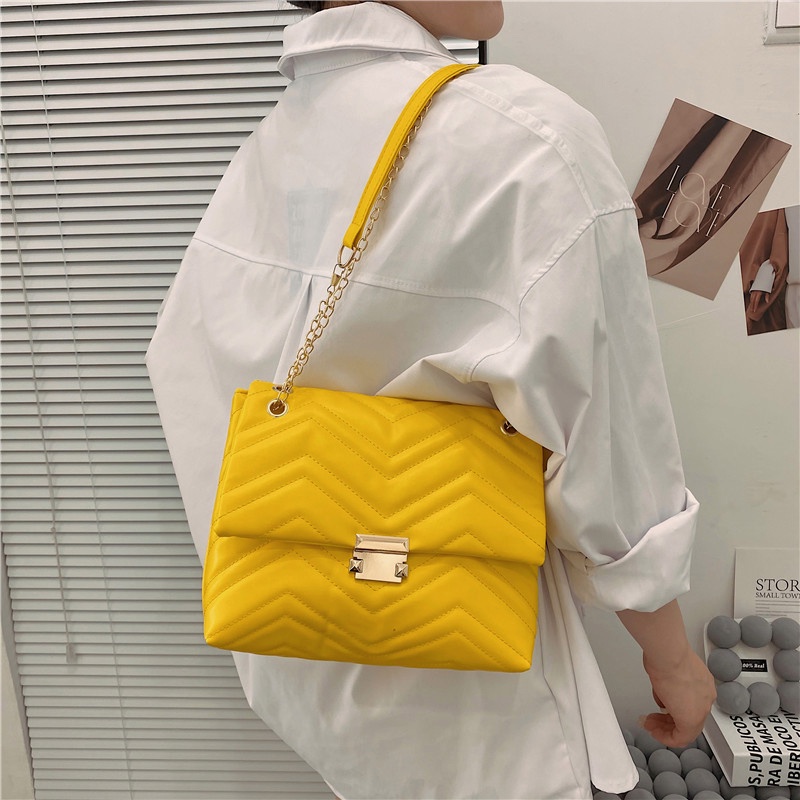 Túi Đeo Vai Một Bên Vai Sức Chứa Lớn Họa Tiết Hình Thoi Cổ Điển Cho Nữ