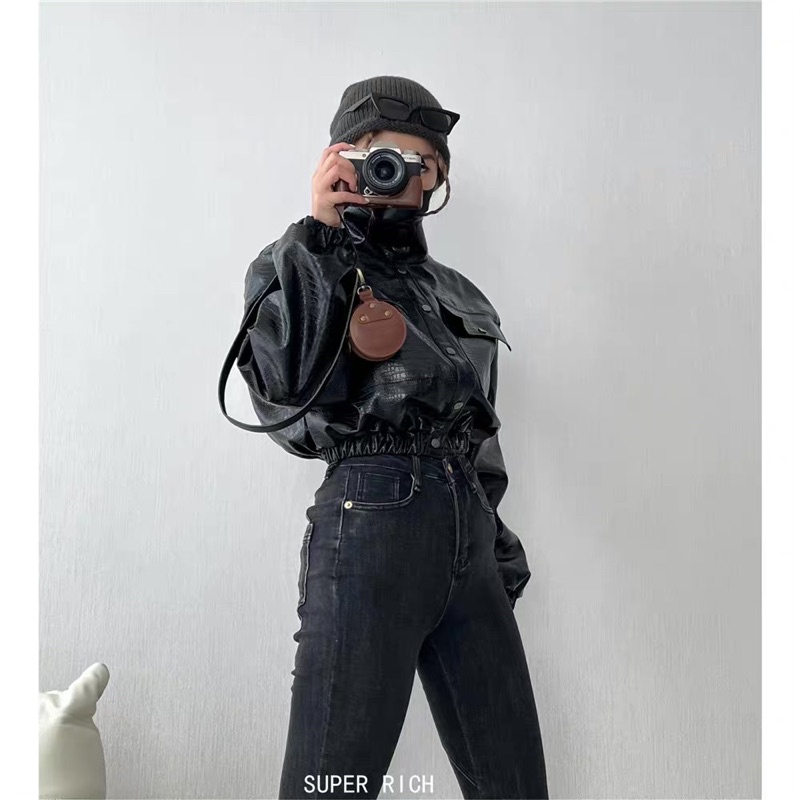 Áo khoác da dáng ngắn túi hộp bo gấu