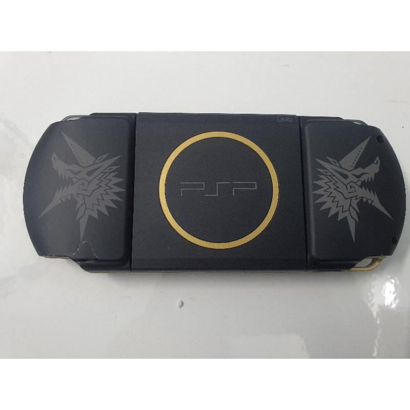 PSP 3000 màu đen bản giới hạn pin dung lượng cao