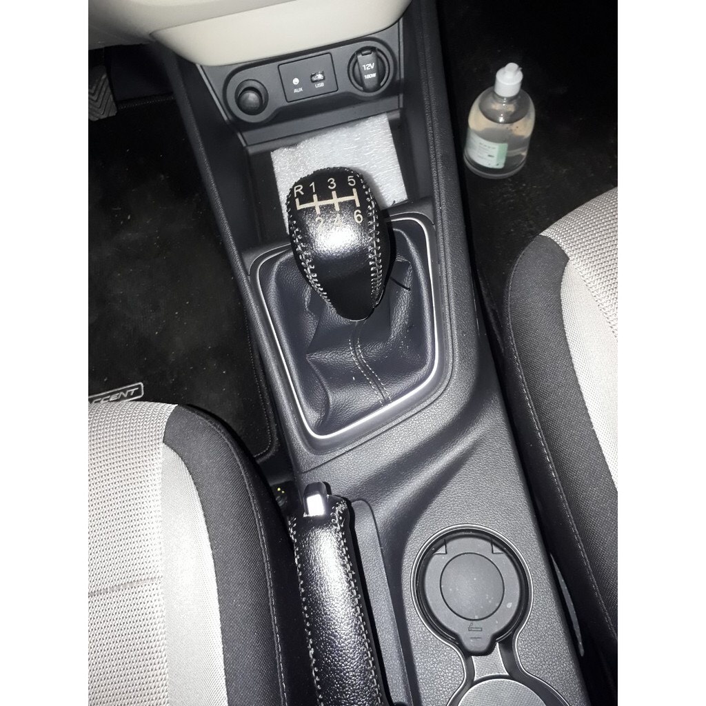 Bọc cần số KIA K3,CERATO,RIO, số sàn 2015 - 2021