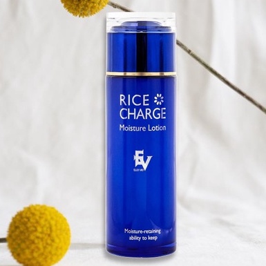 Nước Hoa Hồng dưỡng trắng da Tinh Chất Gạo nhật bản ElLe Vie Rice Charge 120ml