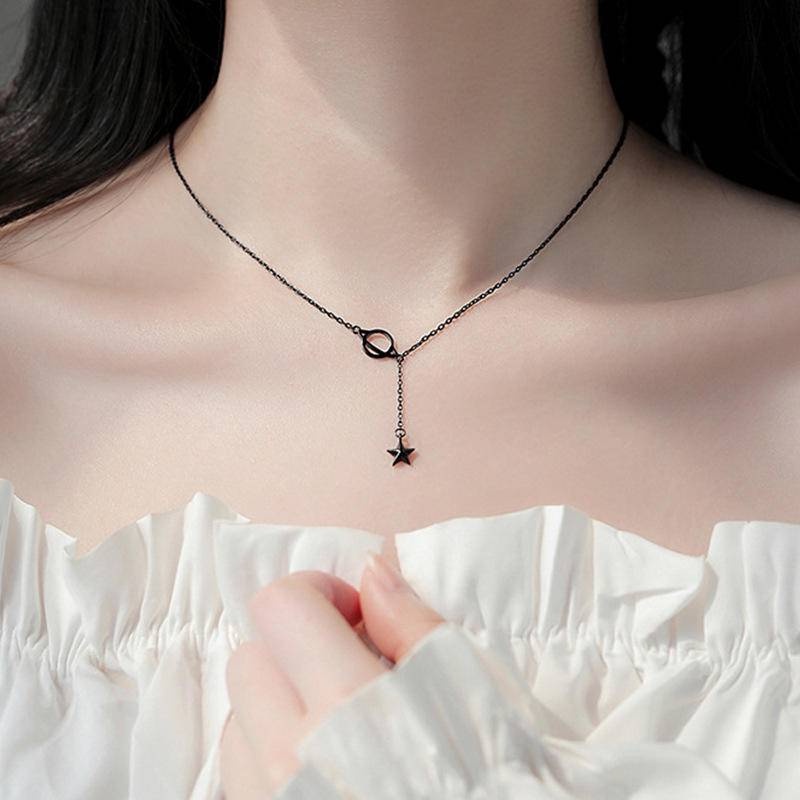 Vòng Cổ Choker Nữ Ngắn Mặt Hình Hành Tinh Vũ Trụ Màu Đen Phong Cách Punk Làm Quà Tặng Cho Nữ