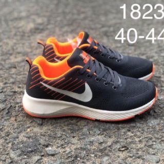 Giày nam full đen tập gym đi chơi
