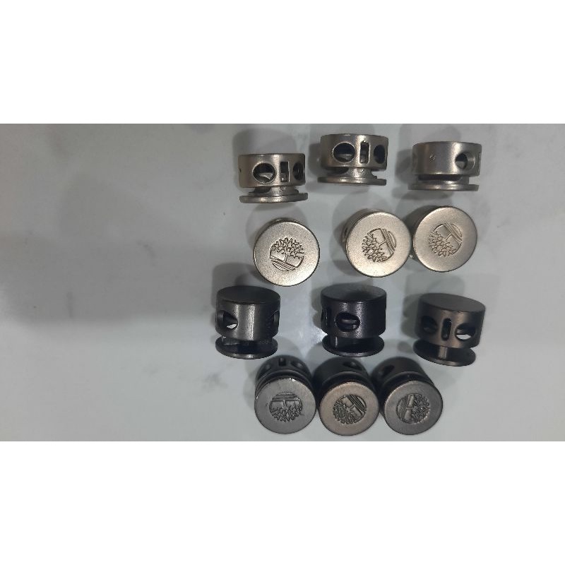 Chốt chặn dây rút 1 lỗ, 2 lỗ. (túi 10c)