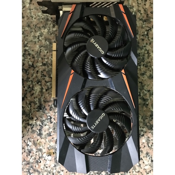 GTX 1060 Giga GDDR5X