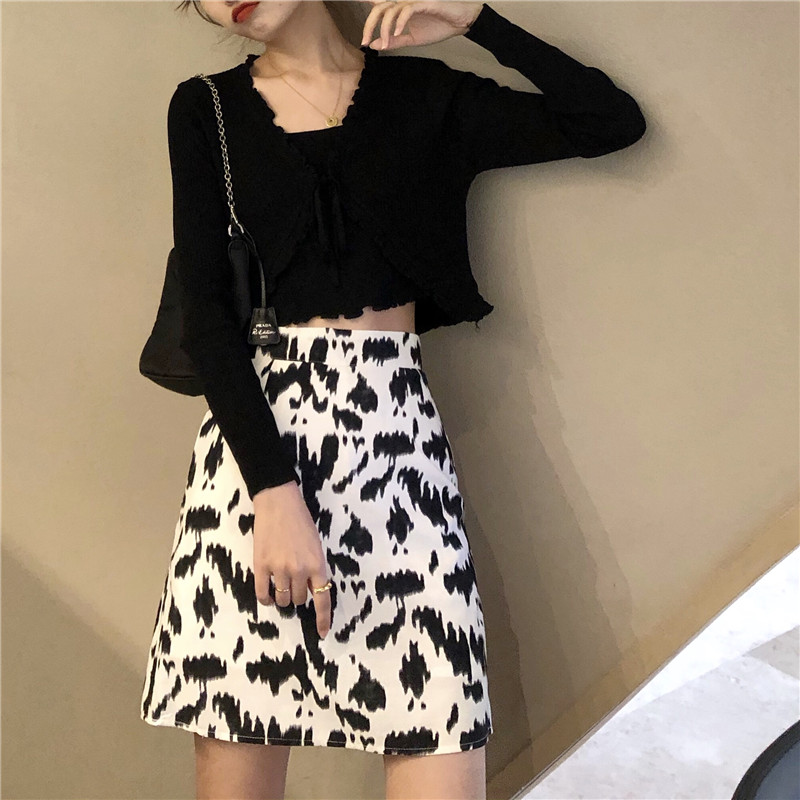 SET CARDIGAN TĂM MỎNG + ÁO QUÂY NỮ ĐEN TRẮNG - CROPTOP THIẾT KẾ DÂY VIỀN BÈO  - SET ÁO KHOÁC CROP CỘT BÈ | BigBuy360 - bigbuy360.vn