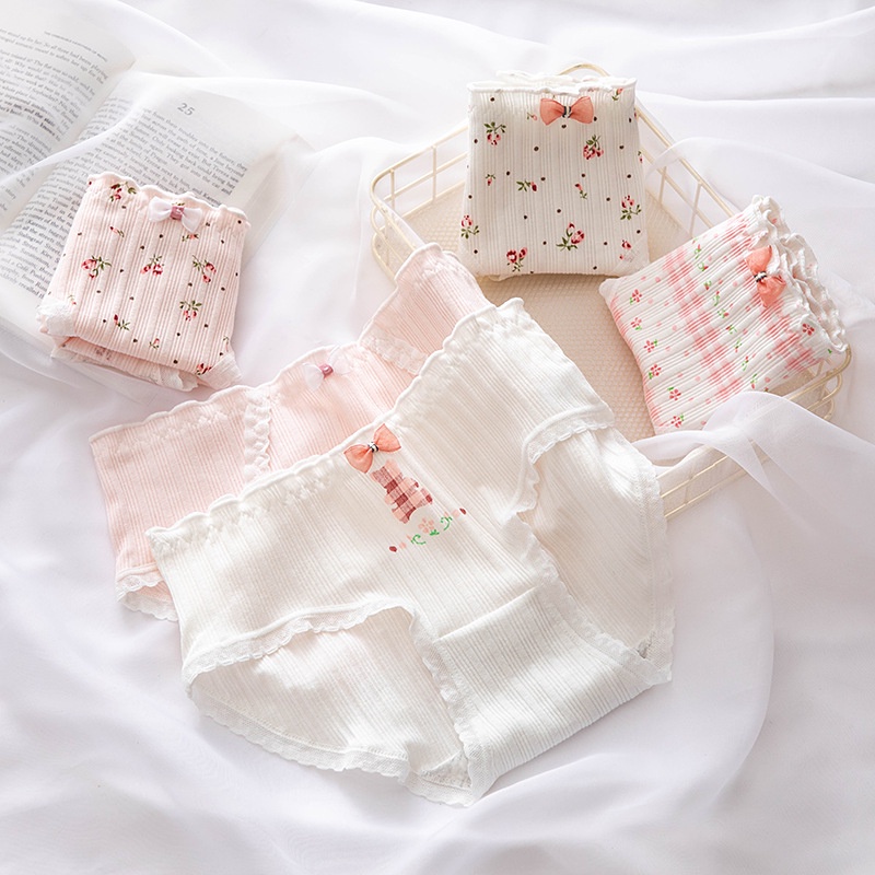Quần lót cotton lưng vừa phối ren trang trí nơ họa tiết hoa ngọt ngào dễ thương dành cho nữ