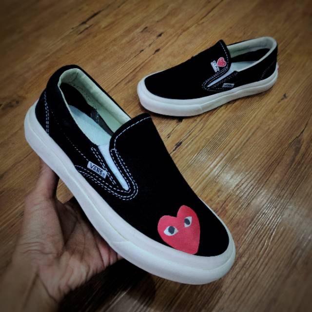 Giày Vans Slip On Og Phối Màu Đen Trắng Cá Tính Trẻ Trung