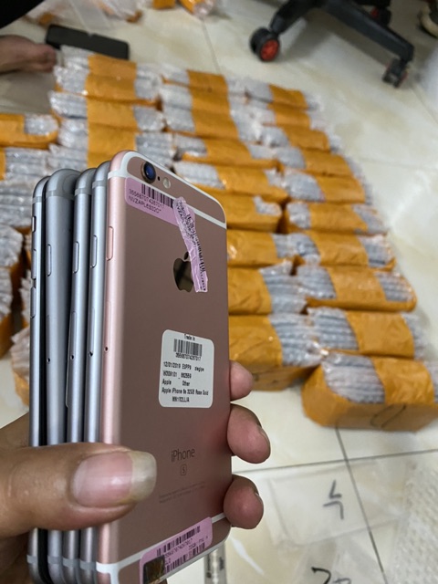 Điên thoại Iphone 6s 32G bản lock kèm sạc điện thoại và tai nghe Duy Phụ Apple Store