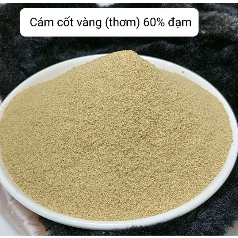 cám cốt vàng thơm 60% đạm. 1kg