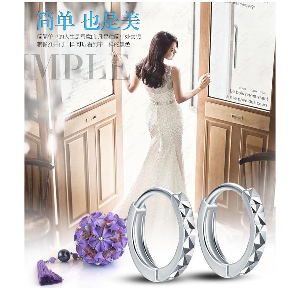 Khuyên Tai Nữ Trang Dáng Tròn Tạo Hình Độc Đáo