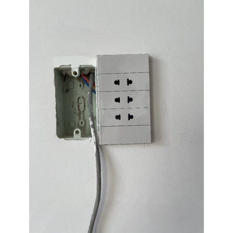 Bộ mặt hạt  3 ổ AvatarOn A