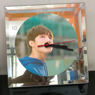 Đồng Hồ để bàn in hình ca sĩ Sơn Tùng MTV - Nhận in hình lên đồng hồ theo yêu cầu - Sky1