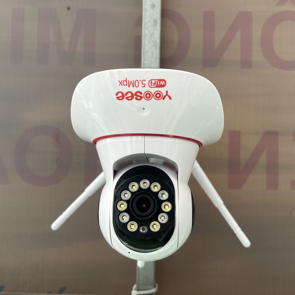 CAMERA IP YOOSEE 5.0mpx có màu 360, QUAN SÁT RÕ NGÀY VÀ ĐÊM, VÀ THẺ NHỚ 32GB HOẶC 64GB Mã camera 11 đèn ban đêm có màu