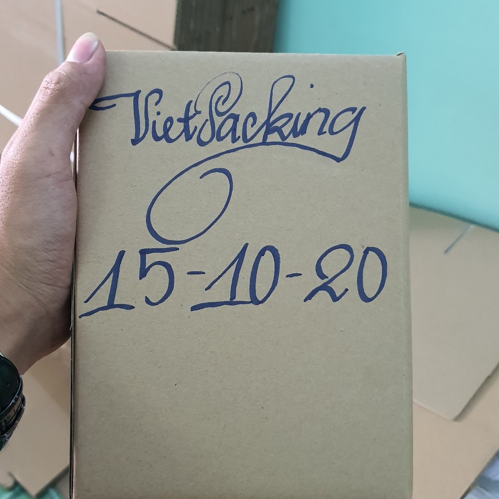 15x10x20 - 25 hộp carton đóng hàng V070