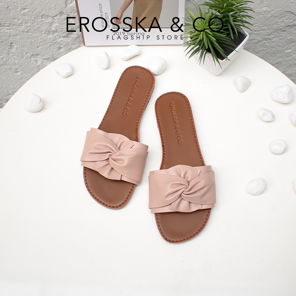 Dép nữ thời trang đế bằng Erosska 2021 phối nơ xoắn chéo màu nude _ DE032