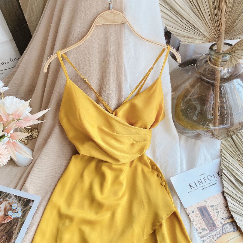 Đầm Maxi 2 Dây Vàng/ Váy Đi Biển Đắp Chéo Ngực Dây Chéo Lưng Xẻ Tà