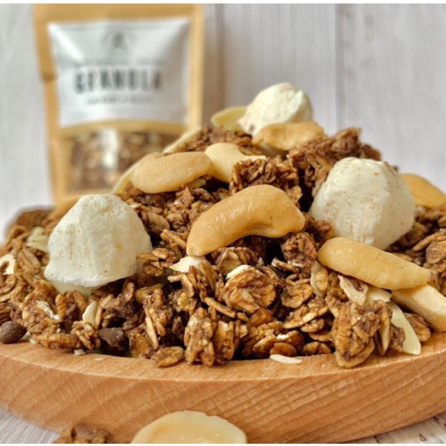Granola ăn kiêng vị chocolate, Ngũ cốc ăn kiêng giảm cân by Lee's Farm | BigBuy360 - bigbuy360.vn