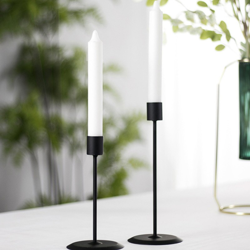 Set 2 chân nến kim loại màu đen phong cách retro lãng mạn