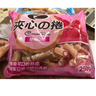 Bánh Kem Dâu Quế Cuộn Want Want gói 250g