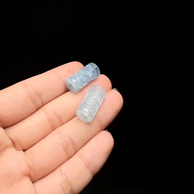 Lu thống chạm hoa aquamarine