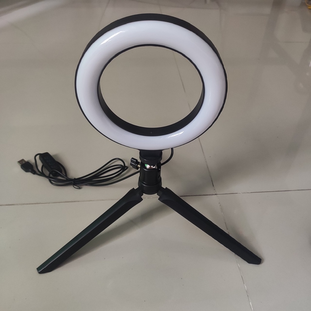 Đèn Live 16cm hỗ trợ makup , gọi video livestream