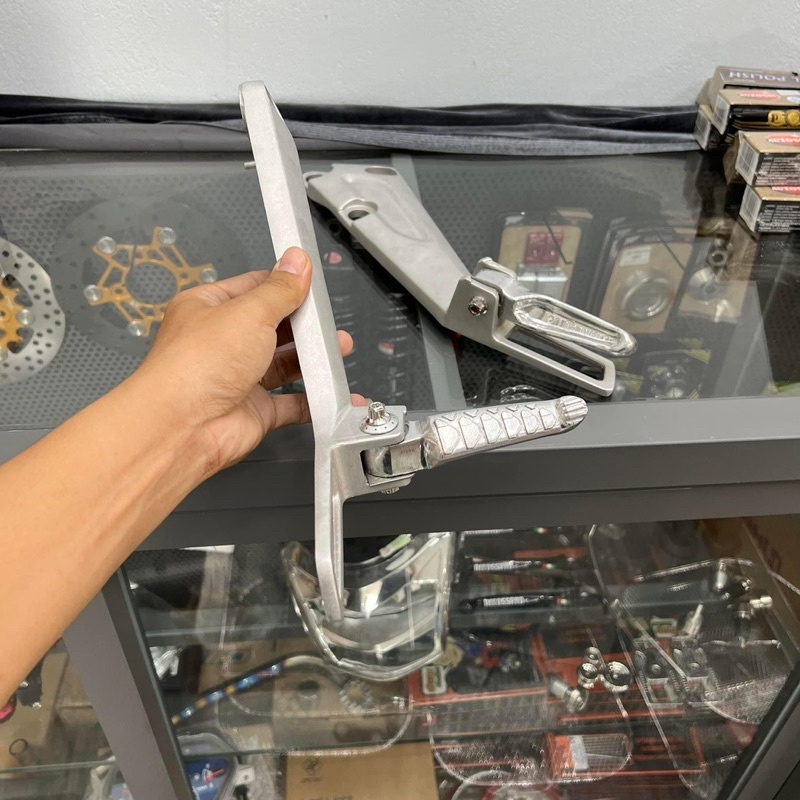 Compo gác chân dài + gác chân nhôm cho Wave Zx / Dream